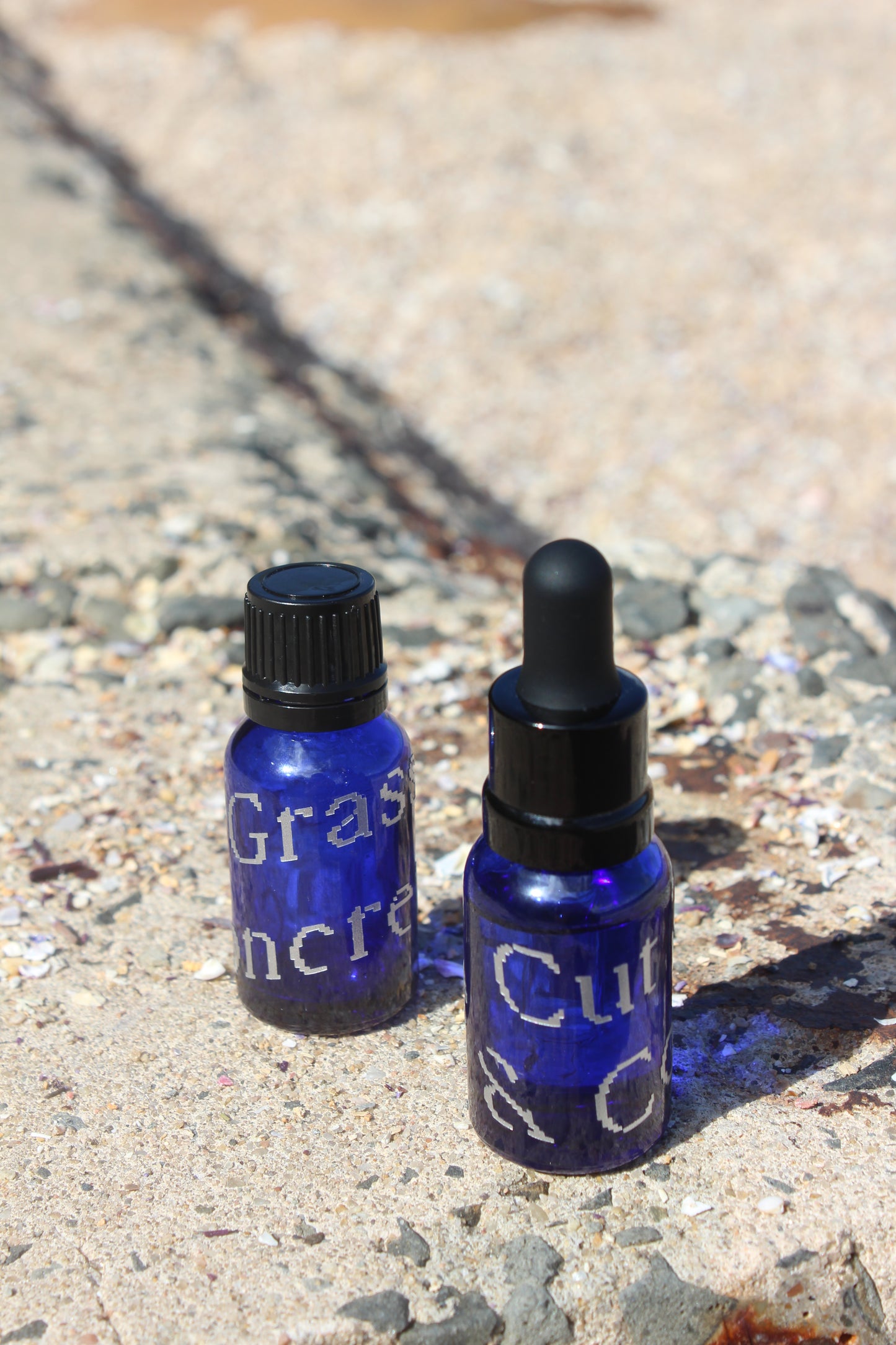 Cut Grass & Concrete Atmospheric Incense Oil